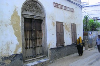 Zanzibar e suas portas talhadas